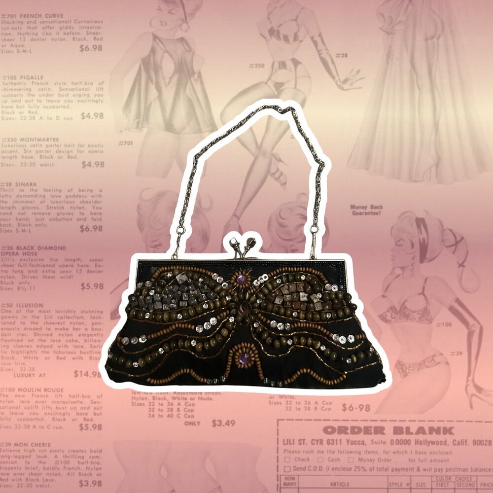 BEADED PURSE WITH MYSTERY JEWELRY PIECES